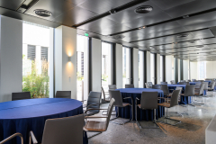 Long-Room-Rnd-Tables_RJZ7012_1500